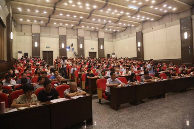 http://www.xaiu.edu.cn/__local/4/19/A8/16B037A2D84FAE3B8C2DC3240CA_08AFBCF1_E519F.png