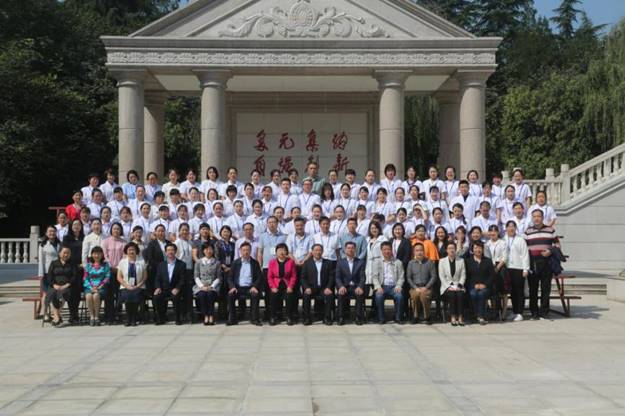 http://www.xaiu.edu.cn/__local/3/3E/D4/3525F9FF037B94310465899E758_3FEBBB9E_161E7.jpg